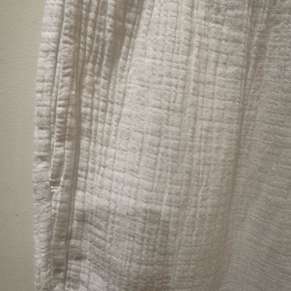 Wonderly 100% cotton/linen pants. Size L.
(Fits like a 10-12) - Picture 5 of 10